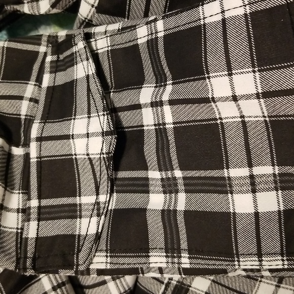 Almost Famous Joggers size M - Picture 5 of 6